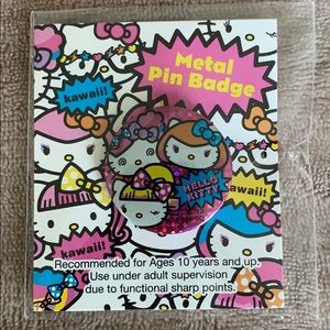Hello Kitty Kawaii button pin